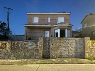 Reihenhaus in Méntrida. Se vende vivienda unifamiliar en méntrida (toledo)