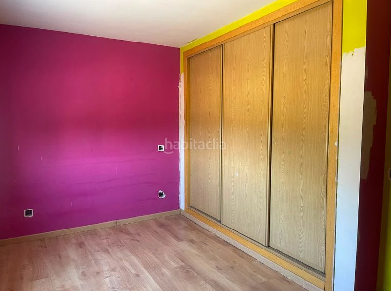 Foto c635d3e3-6935-410b-9695-248dc3db8a75. Casa adossada a Méntrida