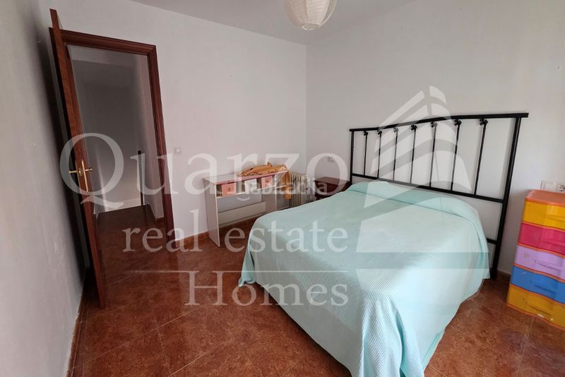 Foto 4d771c5f-51a5-4aaf-bfa4-e9cd747ff48f. Casa adossada amb xemeneia calefacció a Madrigalejo