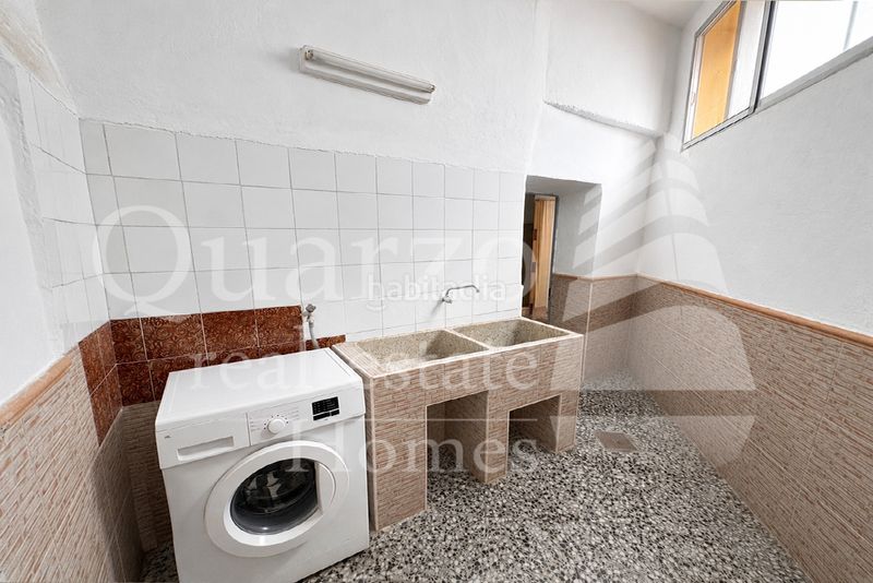 Foto 1f42dc13-4d9d-4394-9a4b-a8ab4c3c4b67. Casa amb calefacció a Millares