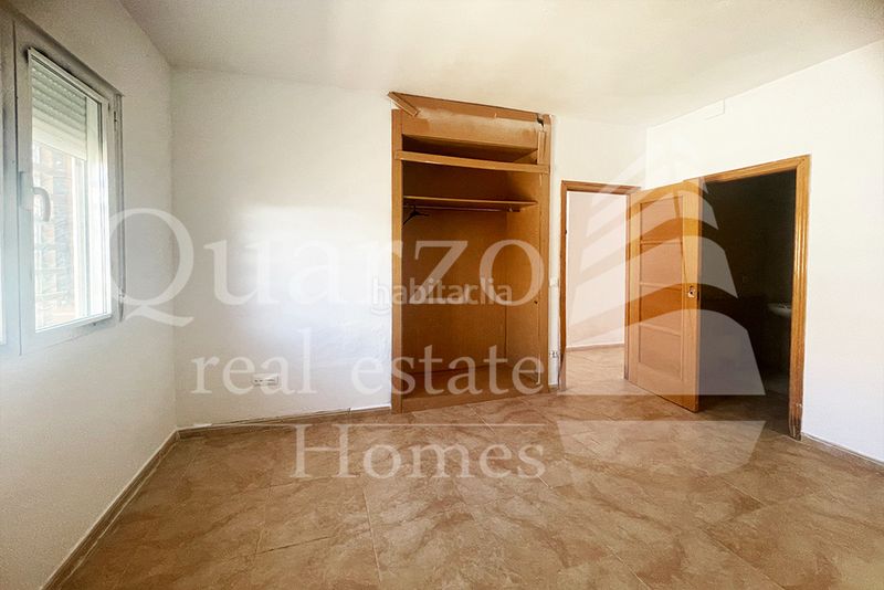 Foto 79265600-ad13-48d9-b673-f860c99a84f2. Casa aparellada amb aparcament a Mata (La)