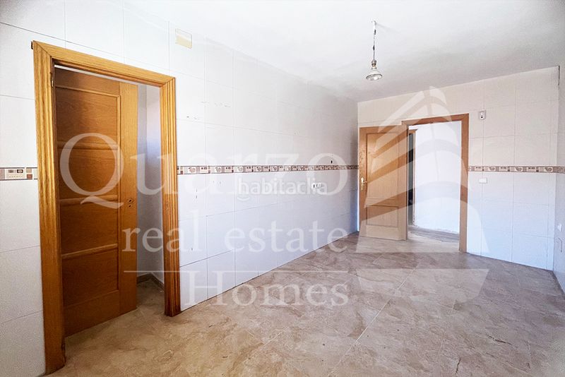 Foto ec29dc6c-75af-47ce-b585-93c38b4f82e2. Casa aparellada amb aparcament a Mata (La)