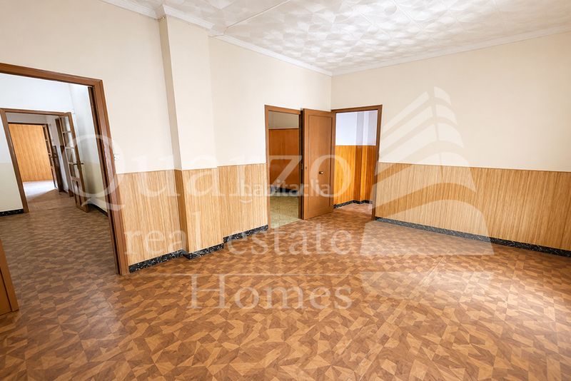 Foto abf4f522-4656-47b3-989c-a71c3537f843. Casa a Montaverner