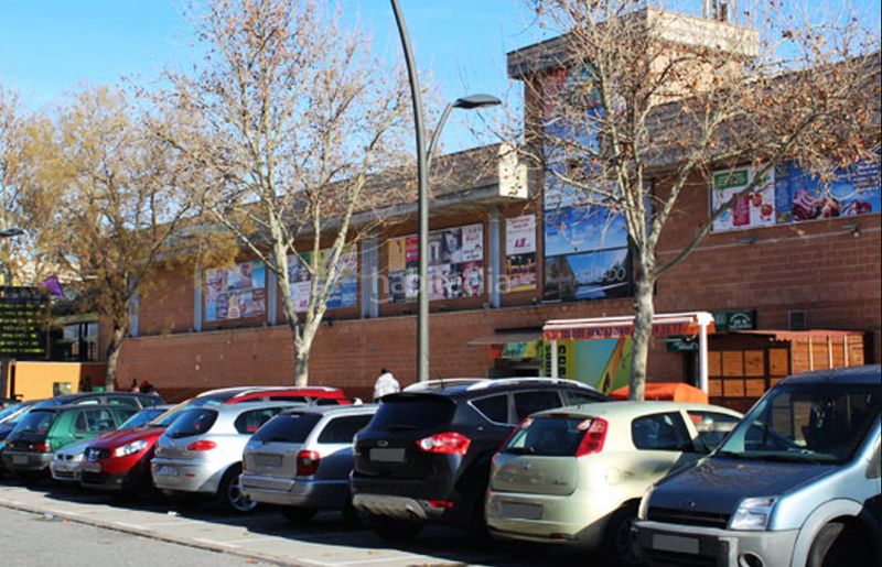 Foto 990ca0ca-e10b-4e52-87d0-b698ba90f14e. Aparcament cotxe a Perales del Río Getafe