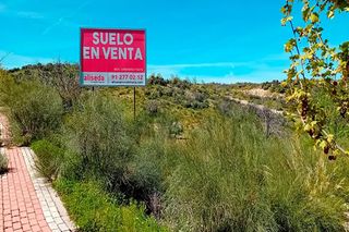 Terreno residenziale  Avenida monte sion. Se vende solar urbano en toledo, (toledo)