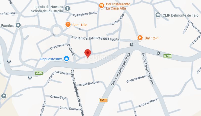 Foto ccfc8f37-4cb2-4bf2-969d-5a48ab36bd74. Autoparkplatz in Belmonte de Tajo