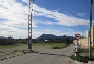 Rural plot in Tavernes de la Valldigna. Se vende solar rústico compuesto por varias fincas en torre de l