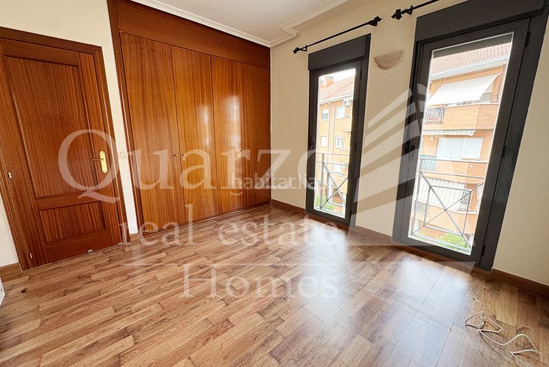 Foto 59816479-58ee-4403-8168-725f3140788b. Pis amb calefacció aparcament a Manzanares el Real