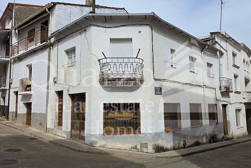 Foto 5d66af2f-0c0c-44ed-b1b0-1c18cfb4898b. Masia a Cilleros