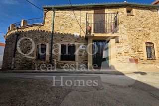 Mas à Salorino. En venta casa de pueblo en salorino, cáceres