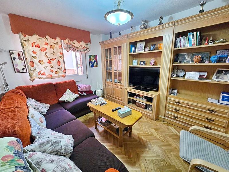 Foto cf4eea7e-7098-4f6f-b92d-d723175156fe. Àtic amb calefacció aparcament a Casco Antiguo Leganés