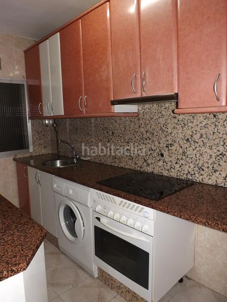 Foto c829e111-4fbe-464e-a210-49c0b7476869. Pis a Flores Leganés