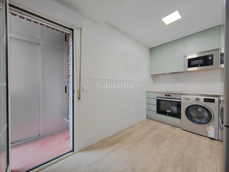 Foto 5a8ff00b-92dc-4a96-9803-5515e62f9ad9. Miete etagenwohnung mit parking pool in Ventas Madrid