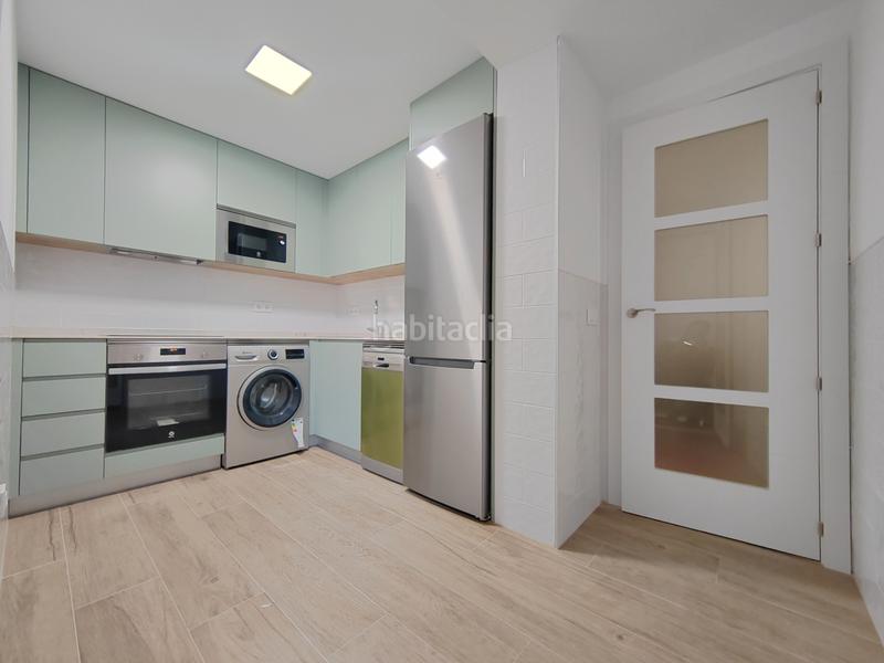 Foto 8410d171-2cf4-4b79-ae49-36e497e0feb2. Miete etagenwohnung mit parking pool in Ventas Madrid