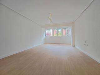 Flat in Calle de Mateo García