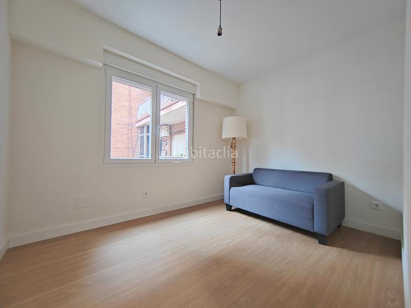 Foto a11df1da-a164-4ead-836b-728e1db8509d. Lloguer pis amb aparcament piscina a Ventas Madrid