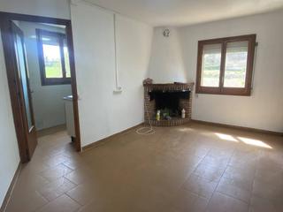 Rent Apartment  Font. Apartament en lloguer a perafita