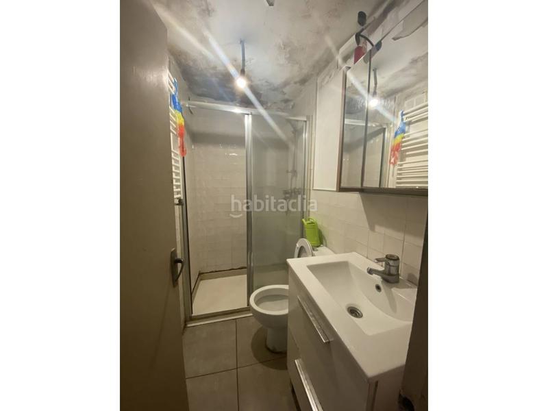 Foto 69cc7170-b997-4833-b7b3-8ab716910a7c. Edificio edifici en venda al centre en Nord Vic