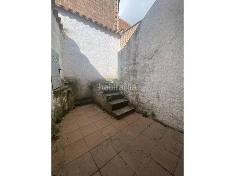 Foto dbb182ca-8d9b-465b-b8e9-c696652d069b. Edificio edifici en venda al centre en Nord Vic