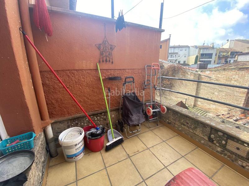 Foto e0d8990f-9eff-4b20-8297-de73dff02e2e. Edificio edifici en venda al centre en Nord Vic