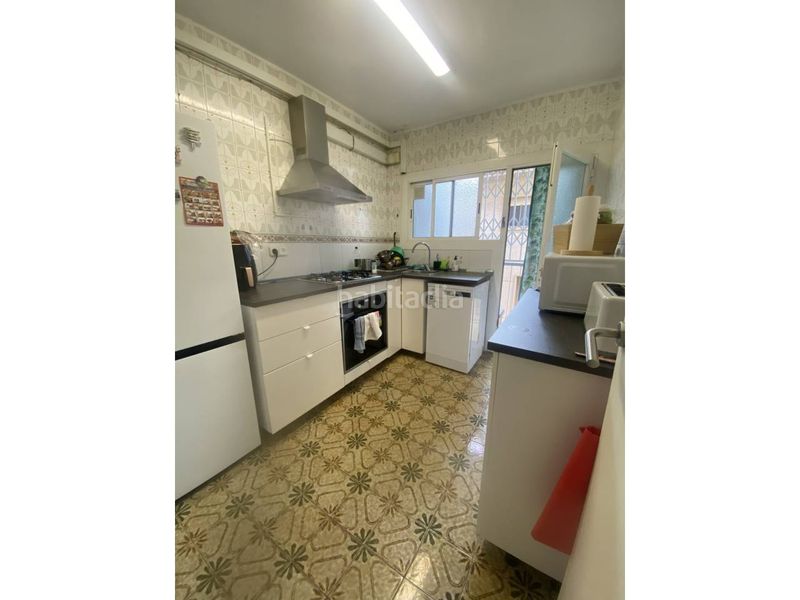 Foto 7e8b1b69-9a60-421d-97e1-a0c1743bb3e3. Pis amb calefacció a La Font d´en Fargues Barcelona