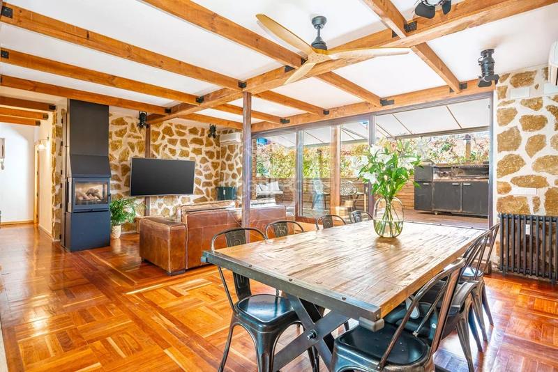 Foto 2625115b-c8b1-4f41-9a77-062760ded7e8. Ático en Guindalera Madrid