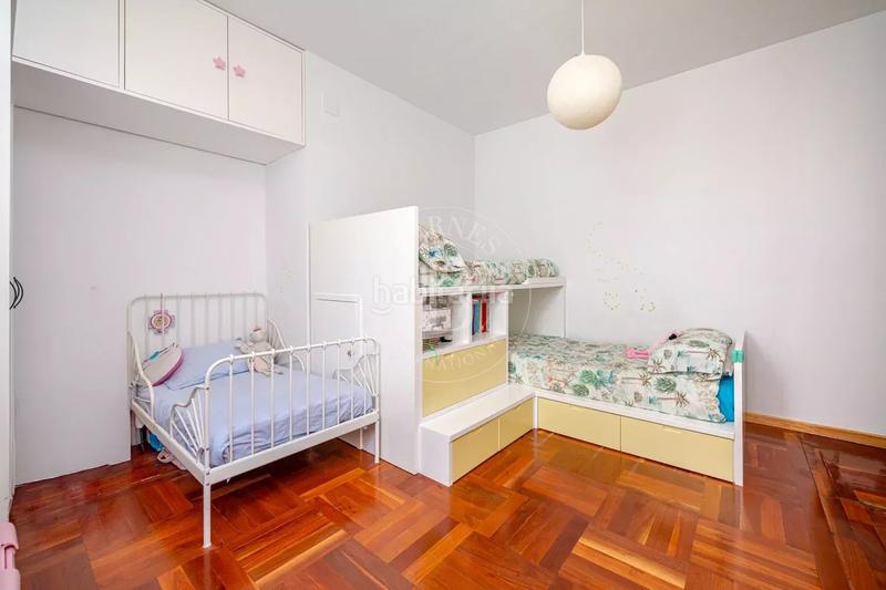 Foto cfe1caf5-d2f5-4e43-bc44-6d841326e52e. Ático en Guindalera Madrid