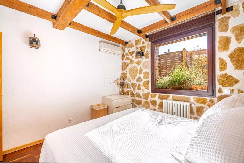 Foto 2c5cc2b7-d1f7-47b6-83e2-80a49433a194. Dachwohnung mit heizung in Guindalera Madrid