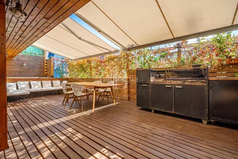 Foto e8fa2eb5-94e0-4527-bdb0-cbd59cdccf10. Dachwohnung mit heizung in Guindalera Madrid