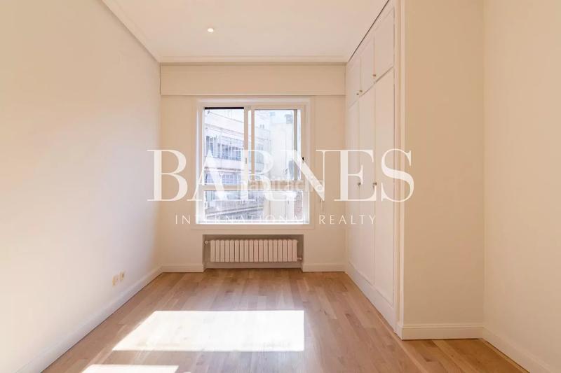 Foto b123c1c9-5926-4e4c-b265-2df729cb97a1. Affitto appartamento con riscaldamento parcheggio piscina in Madrid