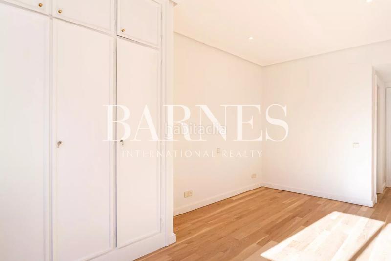 Foto 1f603748-2d35-44d2-9a67-dc8201c888c6. Location appartement avec chauffage parking piscine dans Madrid