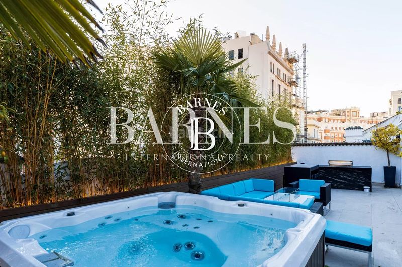 Foto ae83ea3a-9676-4aba-b984-b1c8505919a2. Dachwohnung mit heizung in Embajadores-Lavapiés Madrid