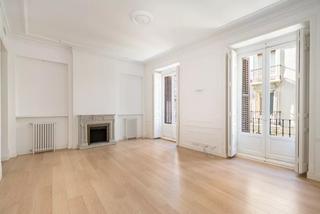 Location Appartement à Calle campomanes 10
