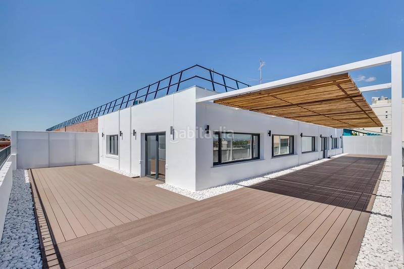 Foto 16b93316-62f9-4172-b976-9b9d1aaeae2d. Attique avec chauffage parking dans Simancas Madrid