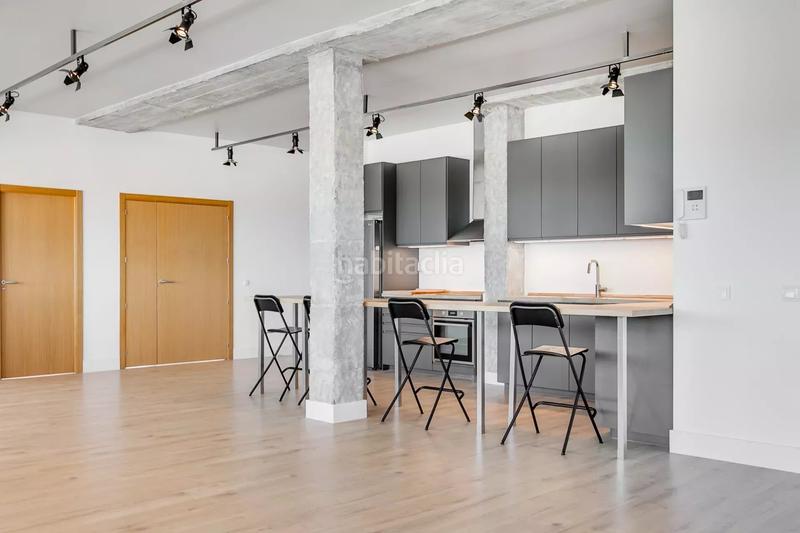 Foto 40b31feb-a02a-474a-a78d-be6fae3b2af6. Attique avec chauffage parking dans Simancas Madrid