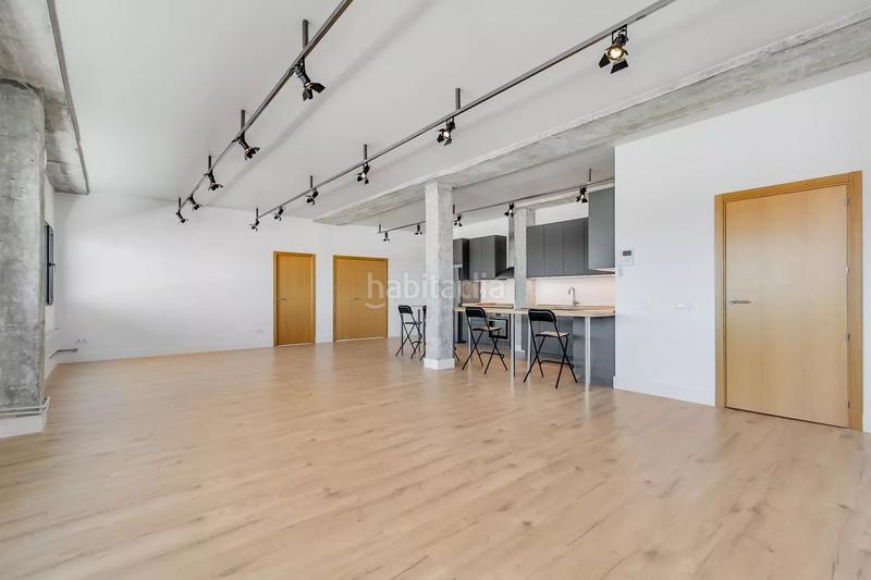 Foto 68f5a31b-6200-49ff-ae79-51194f02cc16. Attique avec chauffage parking dans Simancas Madrid