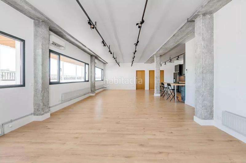 Foto 8450a72e-b832-4842-8473-821abeafb401. Attique avec chauffage parking dans Simancas Madrid