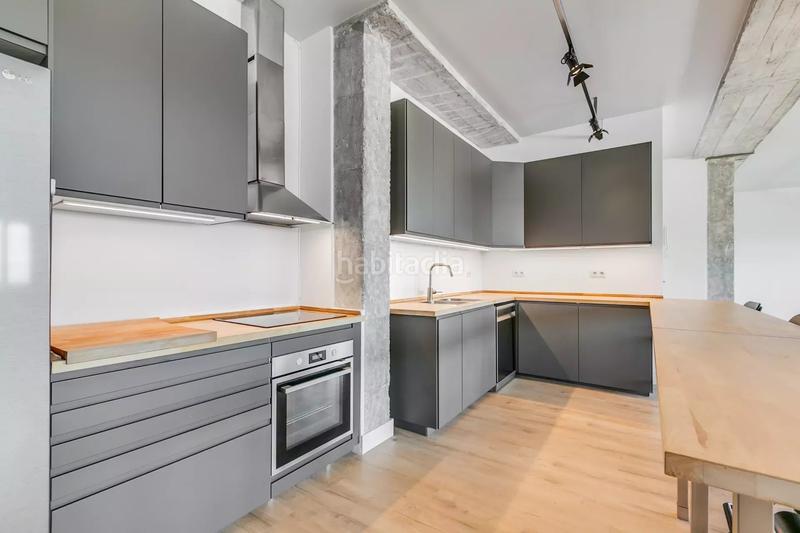 Foto c4f4f38f-3771-49cb-b7b4-0c7f4f42a565. Attique avec chauffage parking dans Simancas Madrid