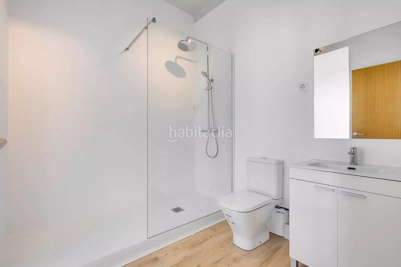 Foto ef8580fd-dc2c-47be-bd81-8d2572b0b321. Attique avec chauffage parking dans Simancas Madrid