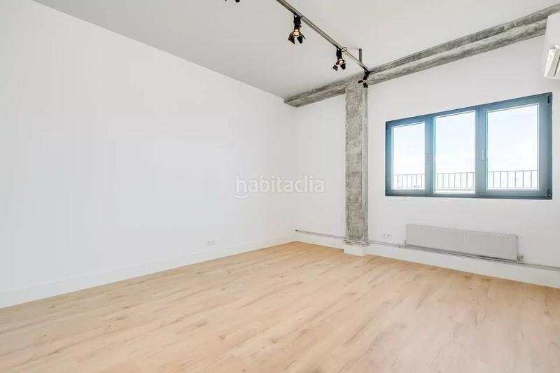 Foto f8e7a3ab-1735-435f-b05b-67e893605bd1. Attique avec chauffage parking dans Simancas Madrid