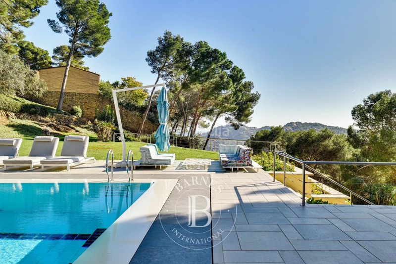 Foto fabcb045-b036-42c7-ab8d-ab2d98ceff74. Casa amb calefacció piscina a Fornells-Aiguablava Begur