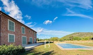 Masia a Alaró