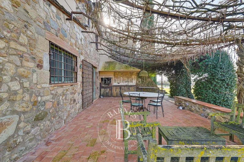 Foto b7e533b2-6917-4447-871c-0be1a6cde640. Country house with heating pool in Cassà de la Selva