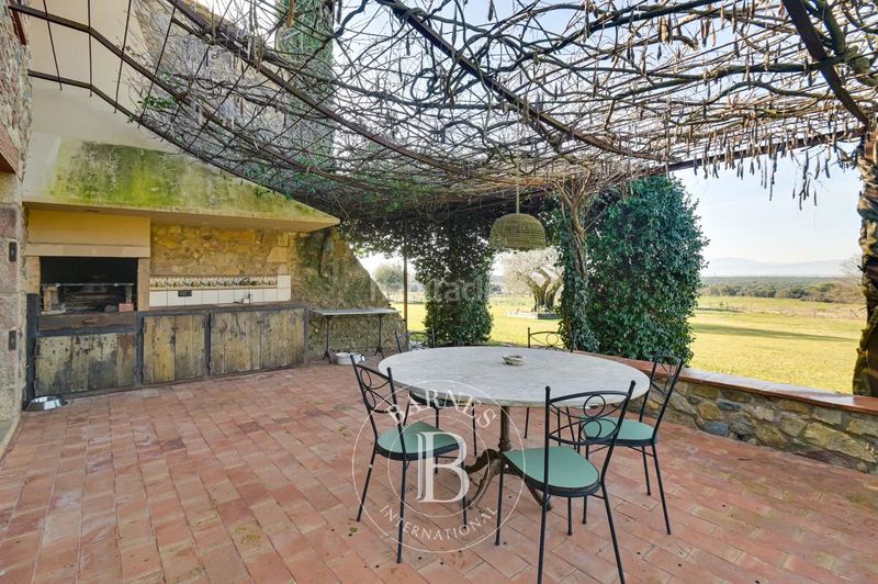 Foto ee3e83a1-2b08-4565-9973-dfffa555db1d. Country house with heating pool in Cassà de la Selva