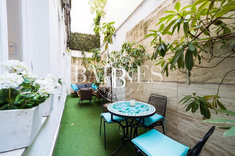 Foto af7ba992-4a0a-4d18-a846-2c5e6c445e96. Rent duplex with heating in Justicia-Chueca Madrid