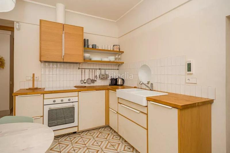 Foto d74c6723-4e8c-4171-b722-51755ee1bd32. Pis amb calefacció a Argüelles Madrid