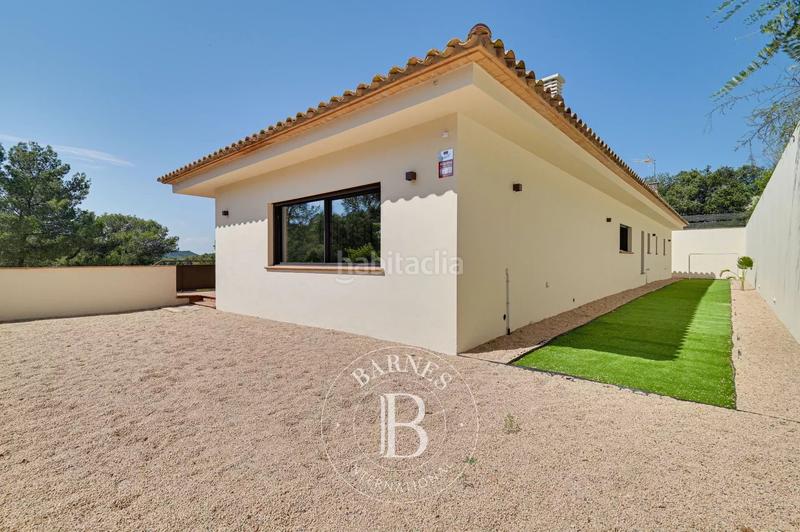 Foto 234917ba-ab5d-458d-9106-ba79f5a5b39e. Casa con riscaldamento piscina in residencial Begur-esclanyà Begur