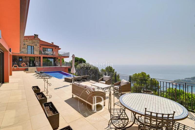 Foto 73751682-4d8c-492b-977a-cf03a779396e. Casa en Begur Begur