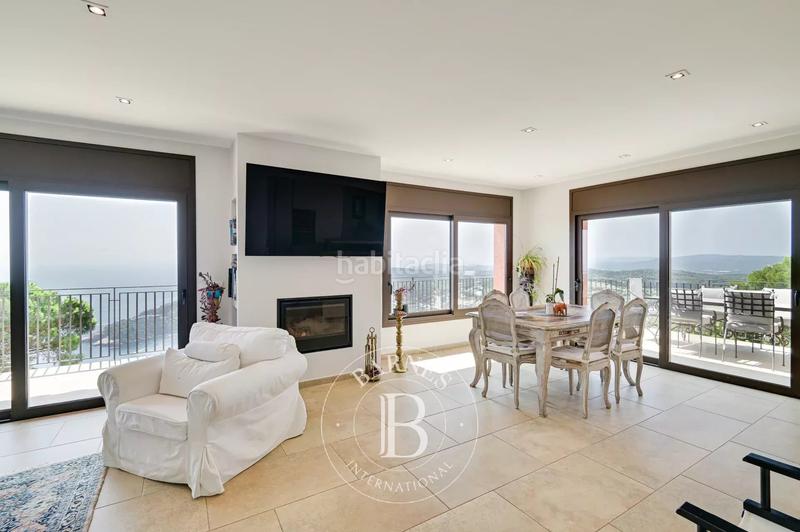 Foto cd9f8399-7cd2-4c6b-a586-61b68e8cee50. Casa en Begur Begur