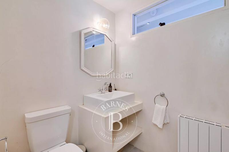 Foto 1666af54-d4d4-49e9-b7a0-e8f68714182b. Masia amb calefacció a Forallac